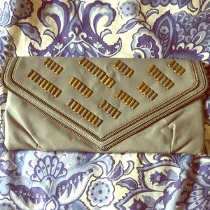 Grey Matt & Nat Clutch